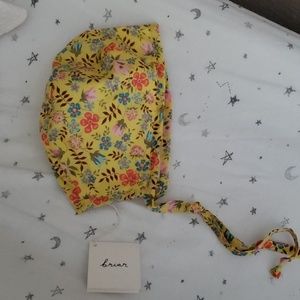 Briar handmade/ briar baby bonnet
